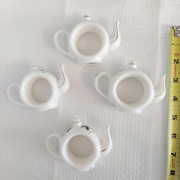 Cup of Christmas Tea Napkin Rings Holders Holly Berry Teapot Shape Bone China - Picture 7 of 11
